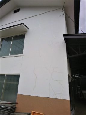 外壁のひび割れ修復
