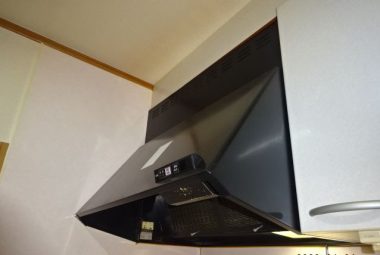 諏訪市　レンジフード交換
